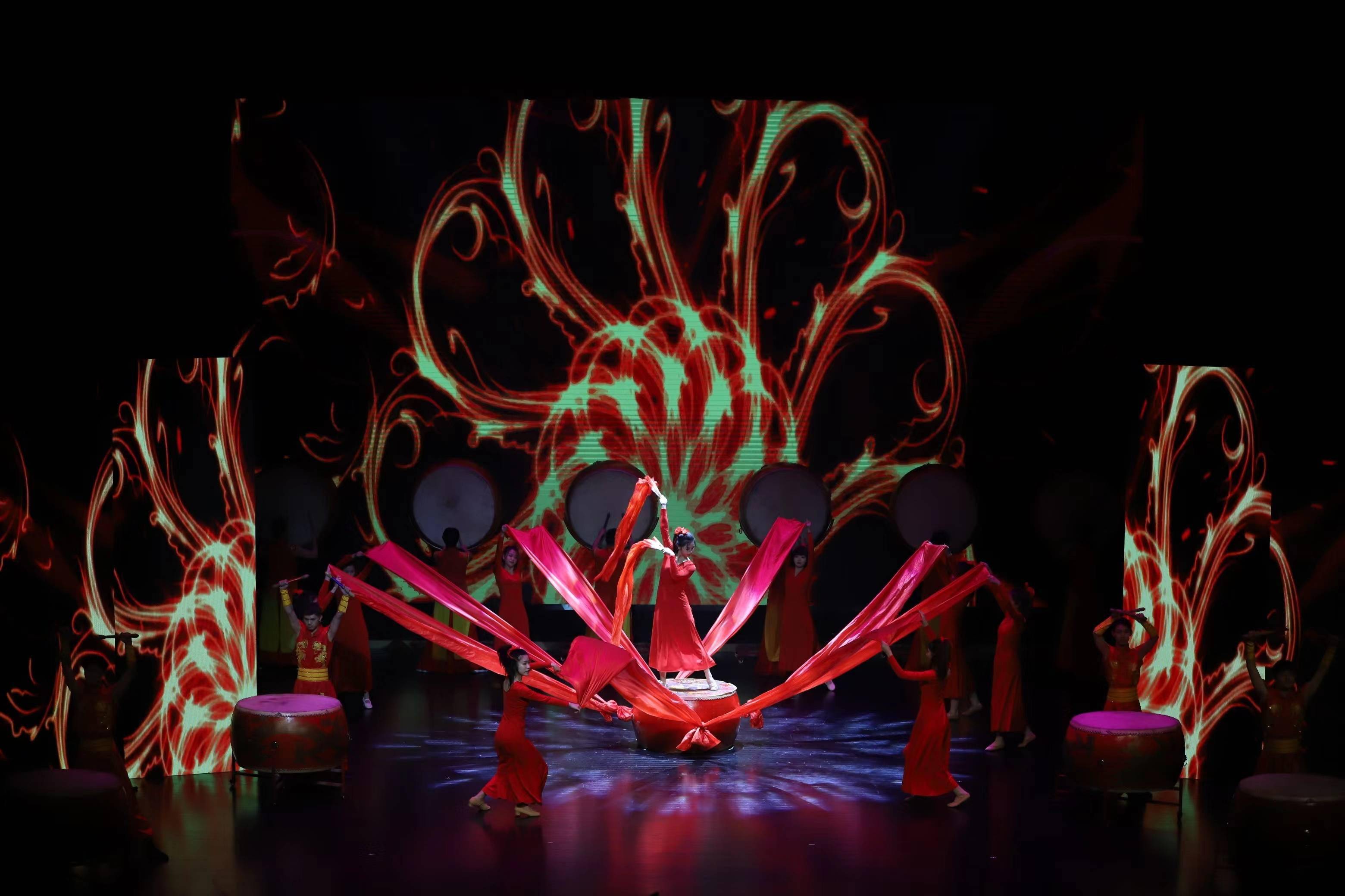 社区|市民唱主角，花式秀幸福！成都举办线上幸福美好生活社区迎春晚会