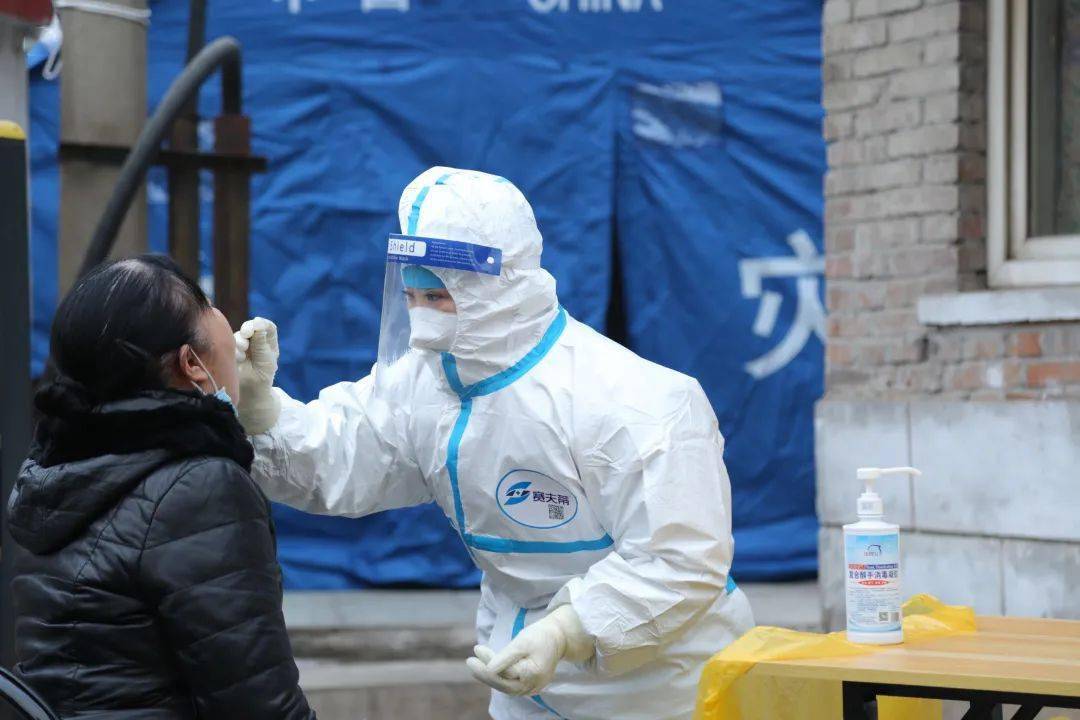 丰雨通舟共同抗疫