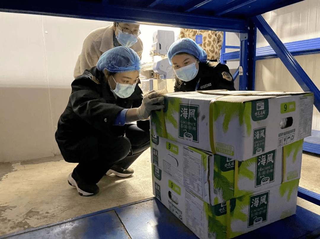 全力织牢进口冷链食品疫情防控网青秀区市场监督管理局积极开展进口