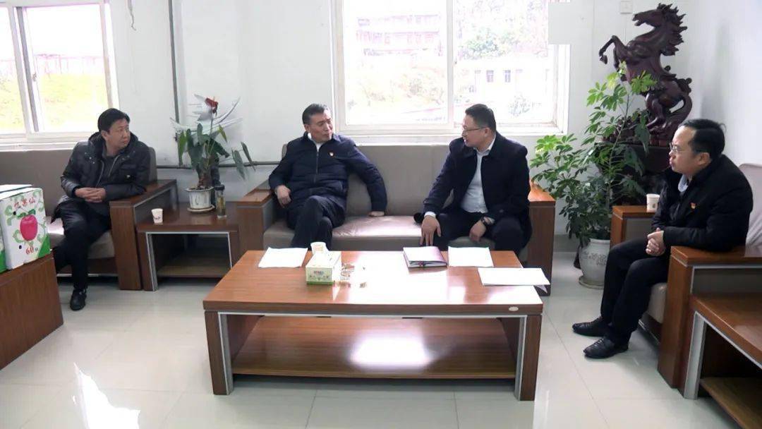 副市长谢志昌来大方县开展新春慰问