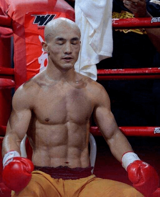 卫视|这档火了18年的格斗综艺，凭什么成为河南卫视的财富密码？