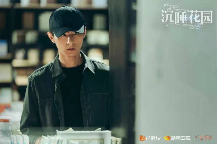 下意识|春节宅家，这部“甜恐剧”终于可以追个痛快了