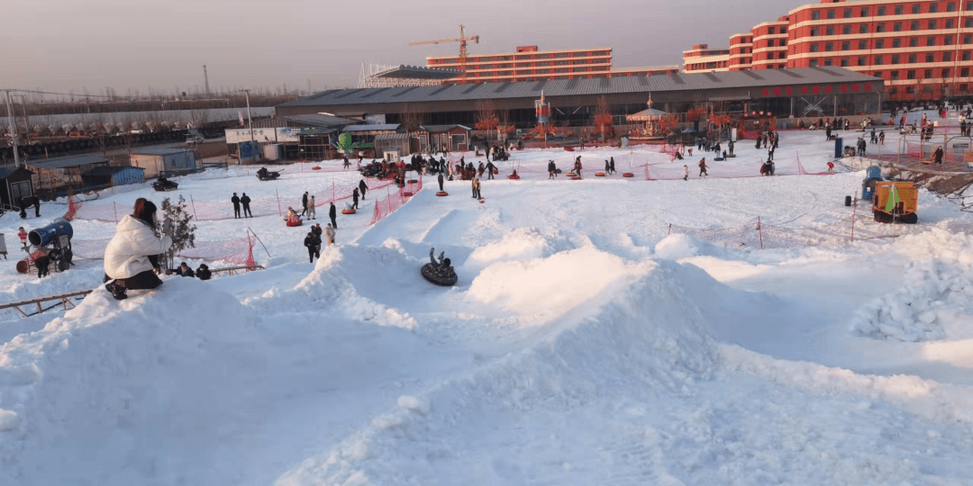 邢台七里河滑雪场图片