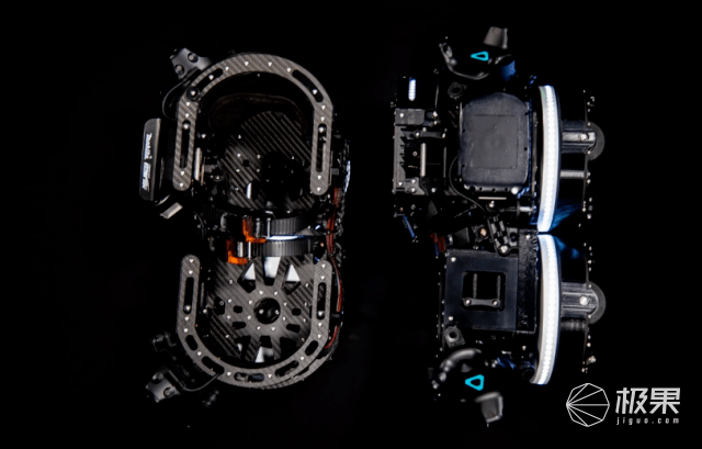 老外发明神奇机械鞋，疯狂踏步却纹丝不动，科幻电影都没它酷...