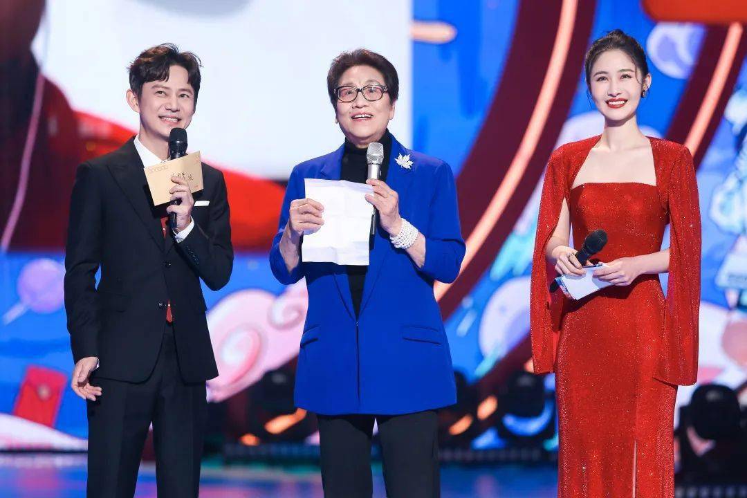 湖南卫视"华人春晚"主创解码"文艺精品"的诞生_华侨_晚会_中国