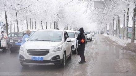 地缝|全区联动连夜除雪 今日武隆各景区畅通无阻