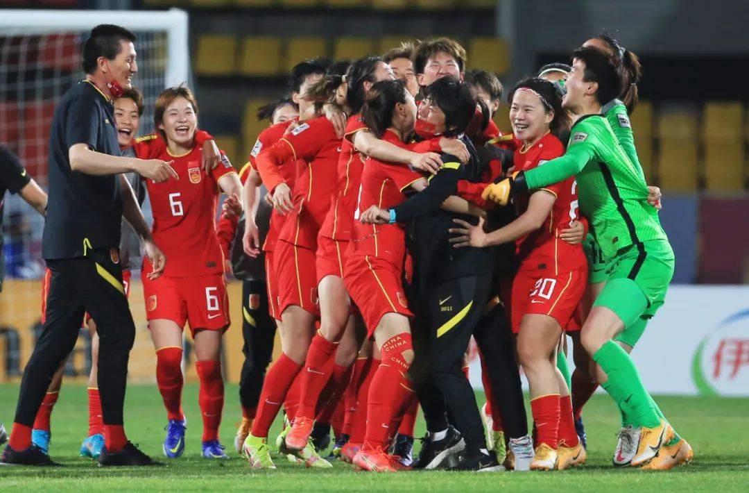 亚洲杯|你永远可以相信中国女足！“铿锵玫瑰”挺进亚洲杯决赛