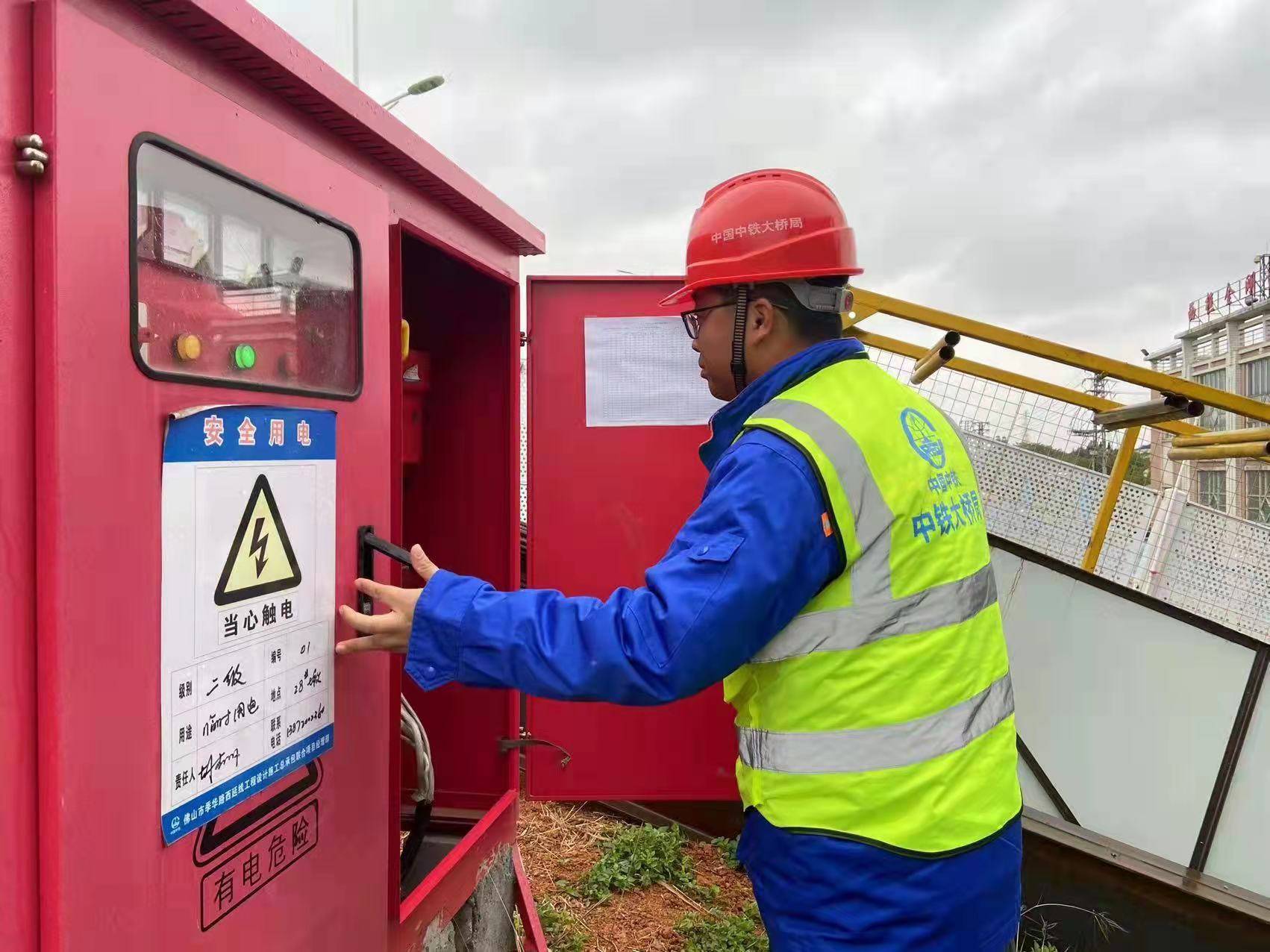 什么时候贴对联和福字最好 1fe8f5102dea4a86b48492807ad7b38e.jpeg