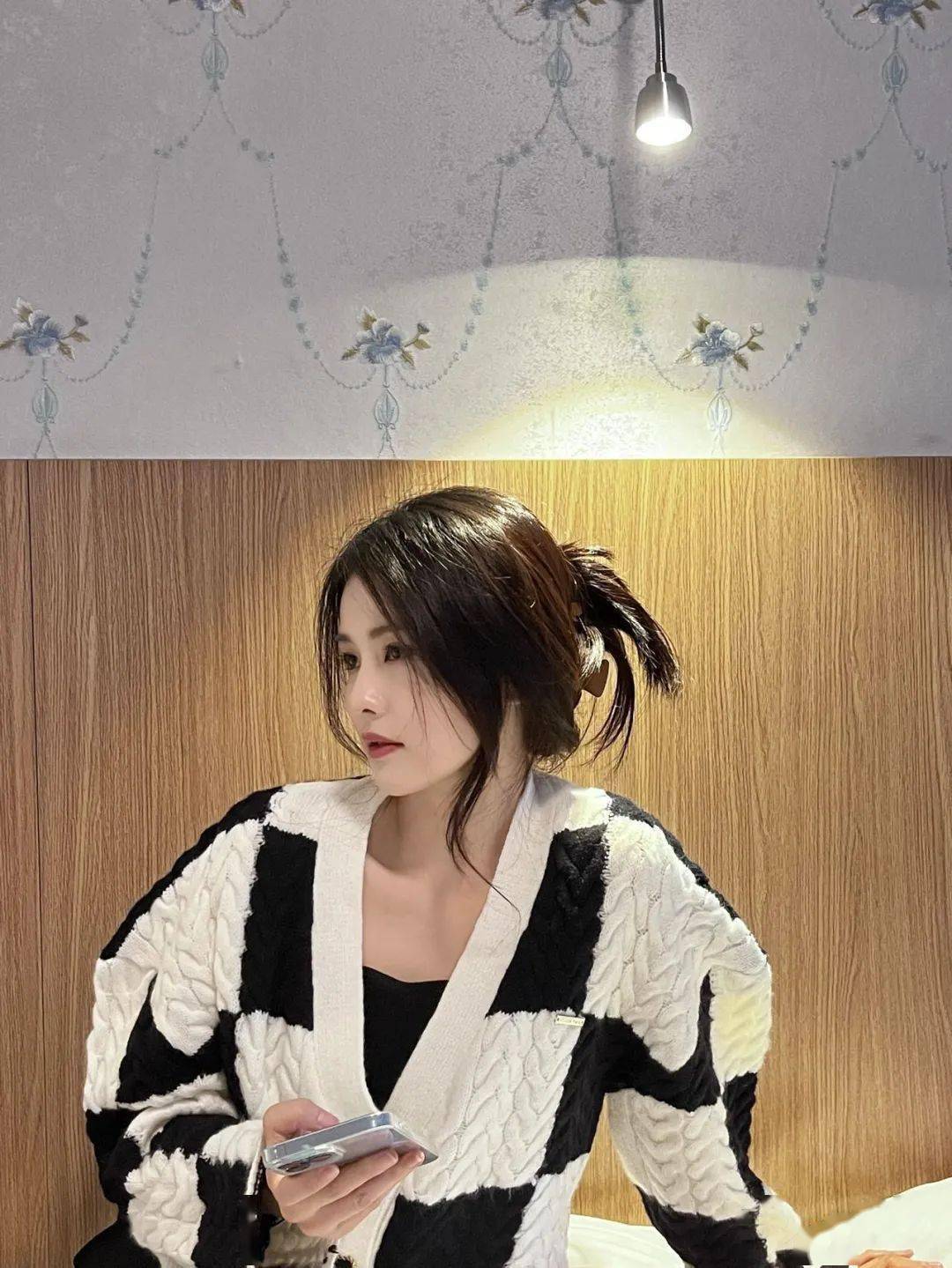 发型有种“换脸”叫杨幂剪短发，本以为会很丑，结果全网沦陷…