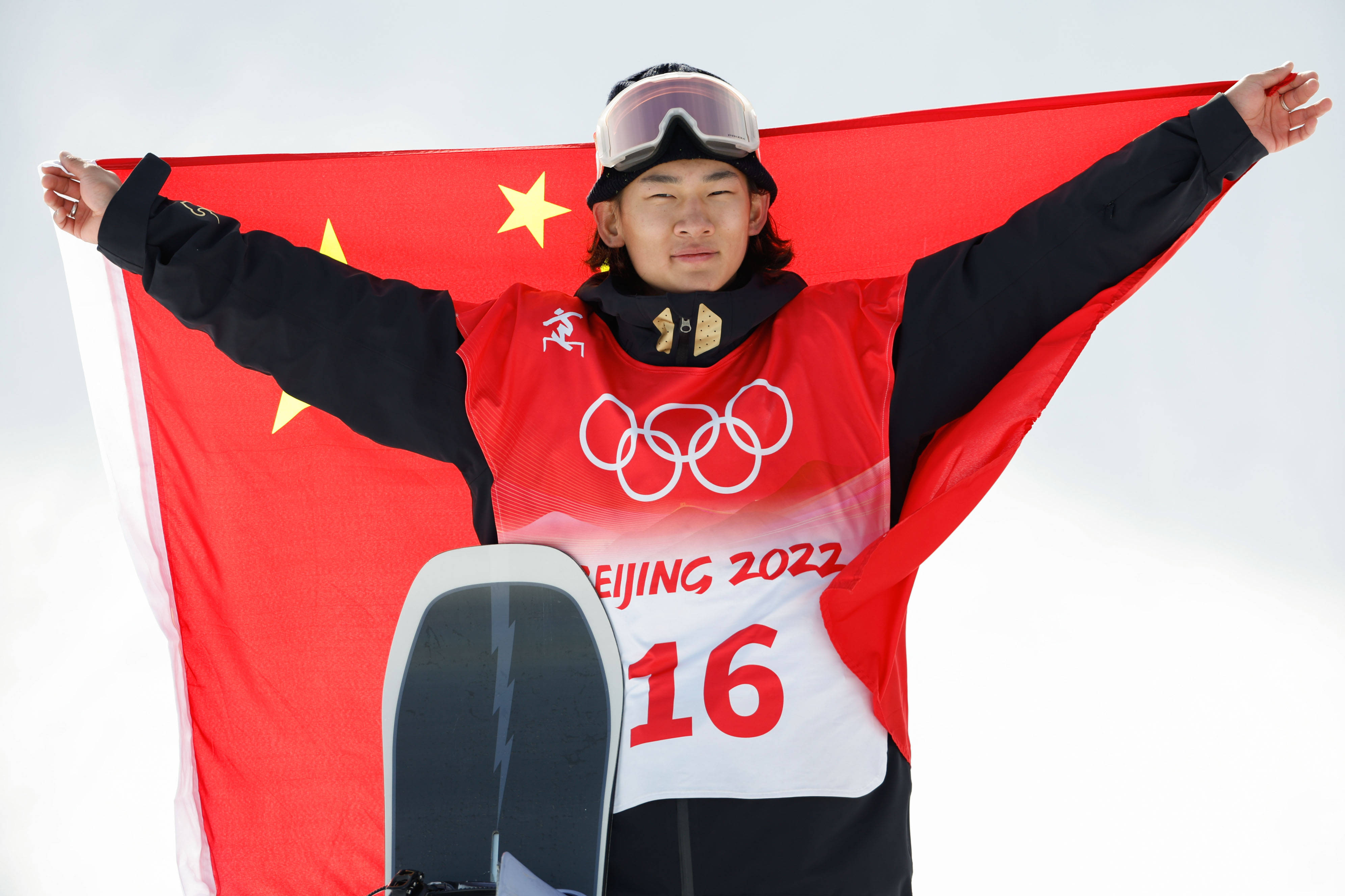 中国冬奥会滑雪服装图片