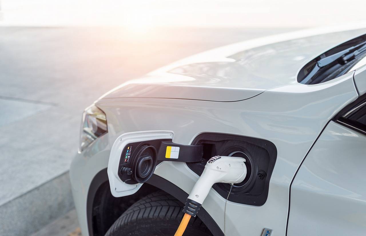汽车电池品牌排行榜_韩国机构发布全球电动车及电池排名:特斯拉、宁德时代位列第一