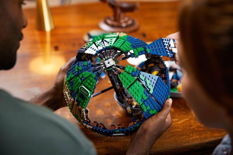 模玩资讯：LEGO 21332 Ideas 系列「地球仪」The Globe