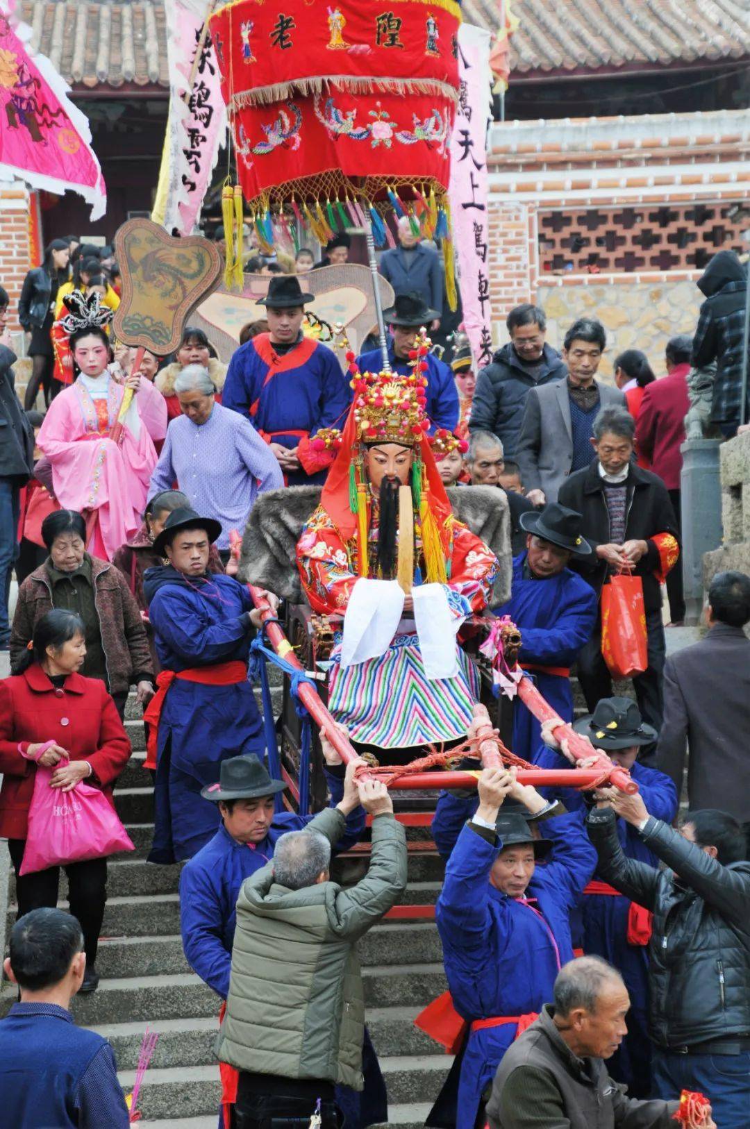 莆田元宵4城隍巡游闹元宵