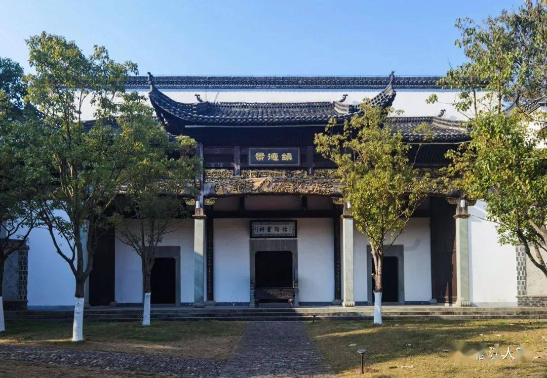 瓷都景德鎮龍珠閣佑陶靈祠