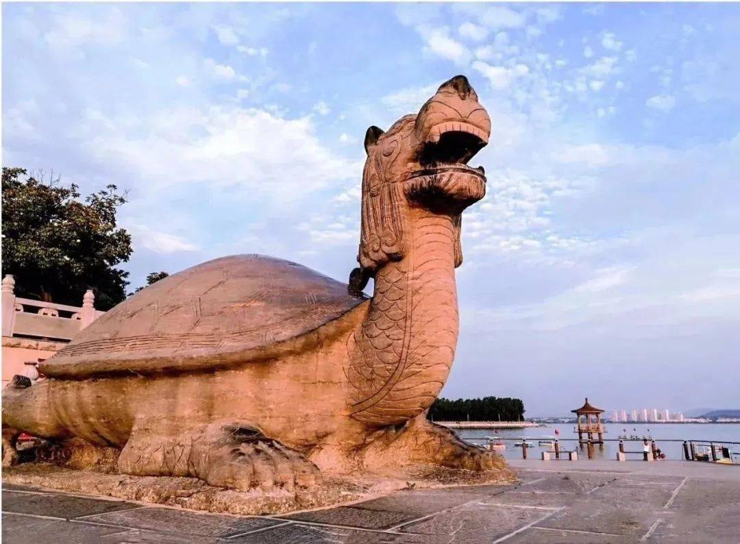 安徽巢湖龟山风景区图片