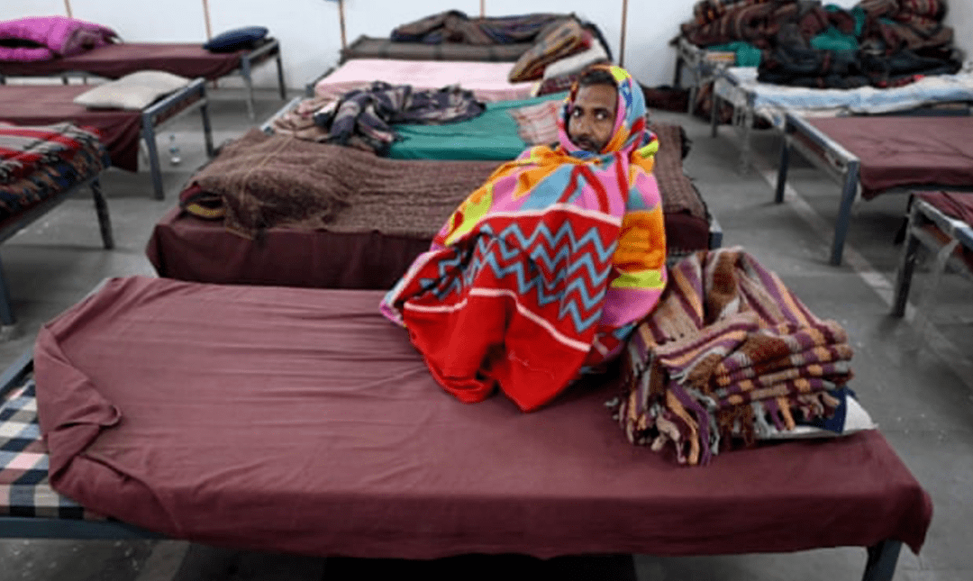 印度首都新德里经历近十年来最冷的一个月路有冻死骨多达百余人