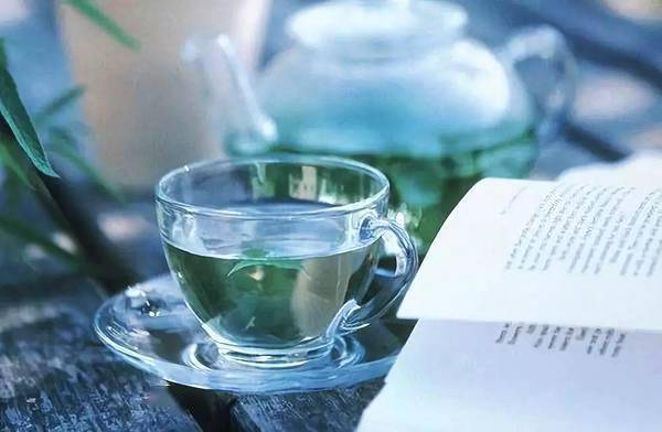 一书一茶一太极不负岁月不负卿