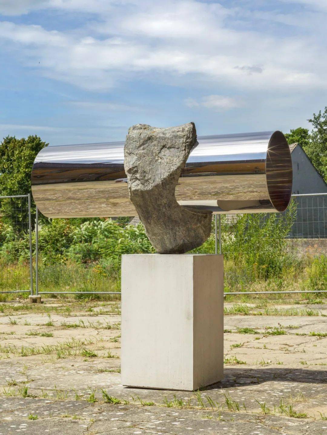 rohkunstbau lieberosegranite stainless steel concrete2245 x