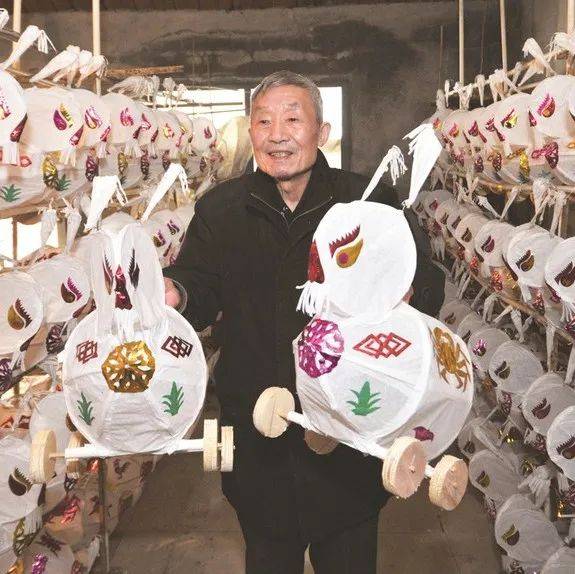 魏村“兔子灯”，点亮“非遗”传承灯火_曹金凤_竹篾_老邹