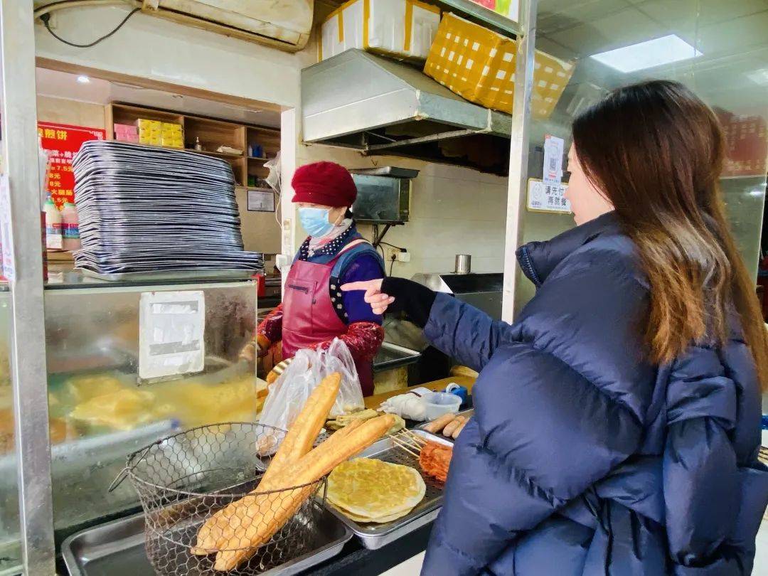 生活|松江的早餐店里，最是人间烟火气丨爱申活暖心春