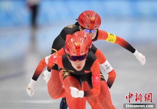 女子|速度滑冰女子团体追逐1/4决赛：中国队无缘晋级