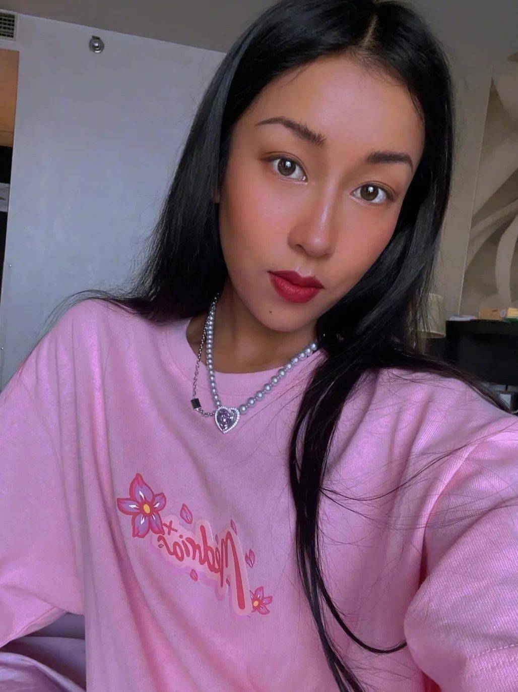 女孩子 心动预警 | 时尚大作战!高质量情人节约会穿搭指南