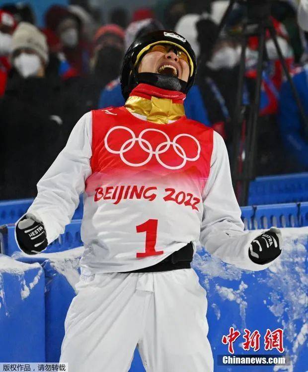 滑雪|徐梦桃，烧烤摊走出的冬奥冠军