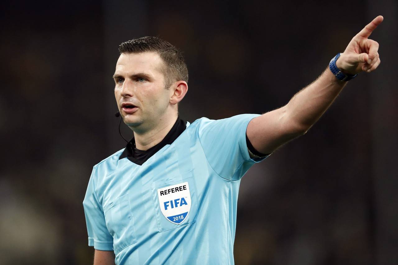 执法欧冠拜仁客战萨尔茨堡,此前三次吹罚拜仁都获胜_比赛_裁判_奥利佛