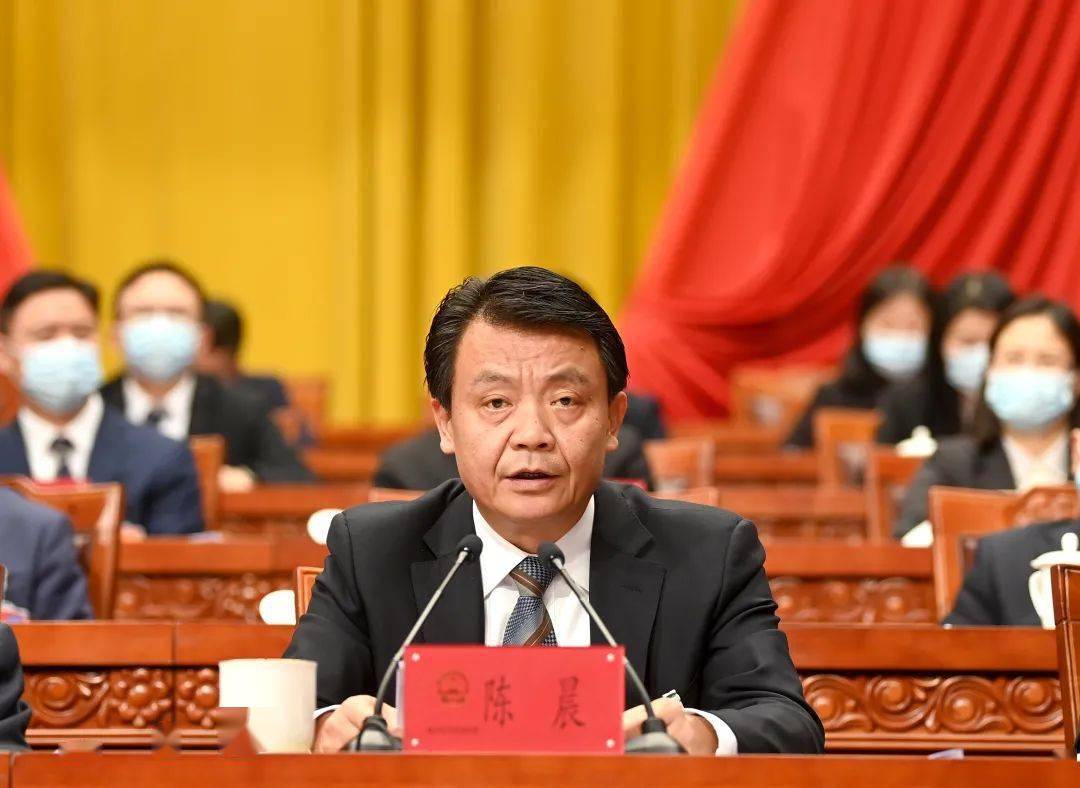 陈晨表示,区一届人大二次会议已经圆满完成各项议程.