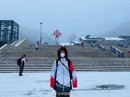 细心地|阿依健·叶尔波：在冬奥赛场续写冰雪梦