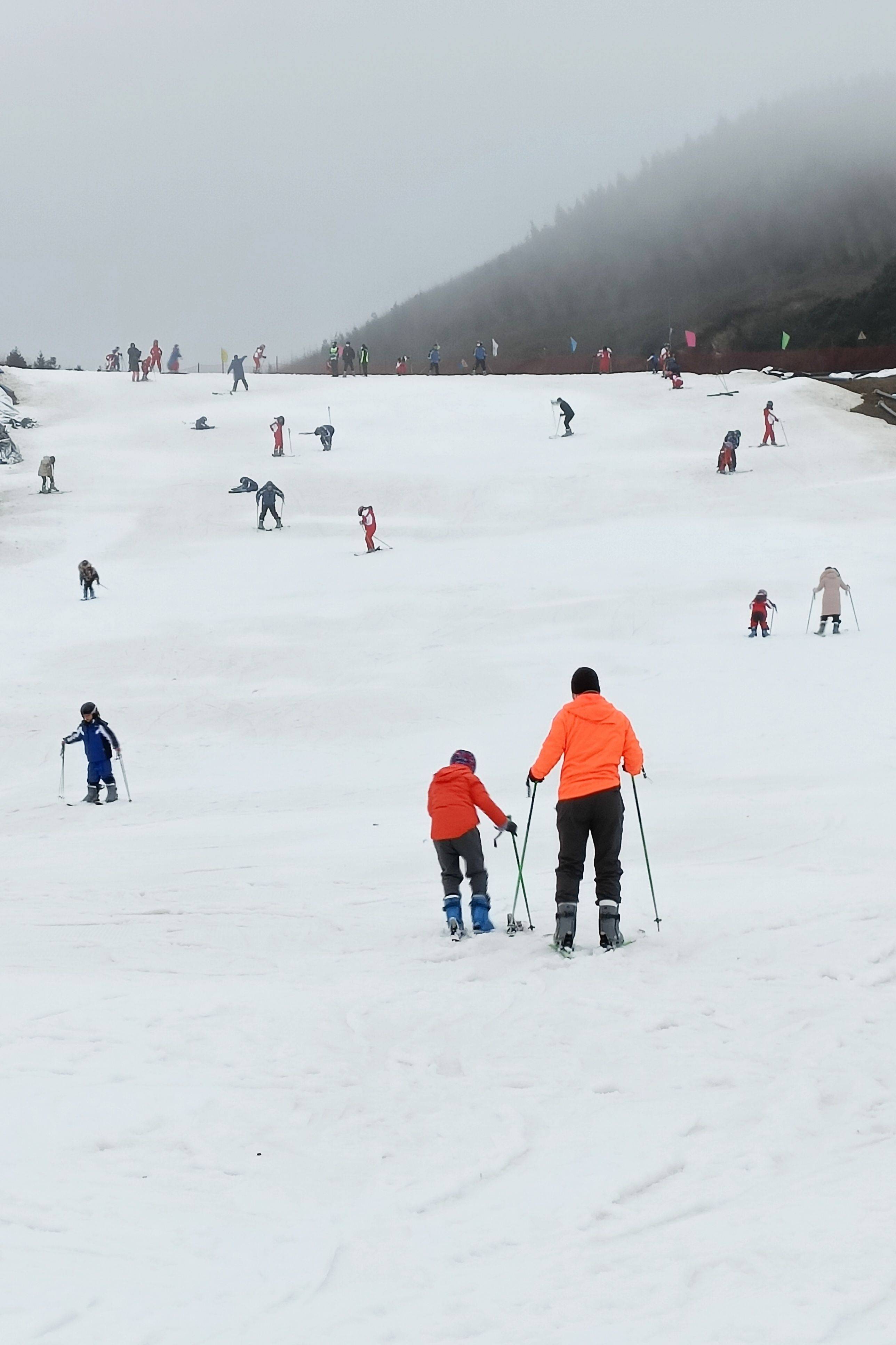 冰雪奇缘|“最南滑雪场”的冰雪奇缘