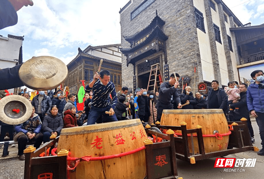 年味|小镇里的年味 | 长乐抬阁故事会是汨罗人记忆中的元宵