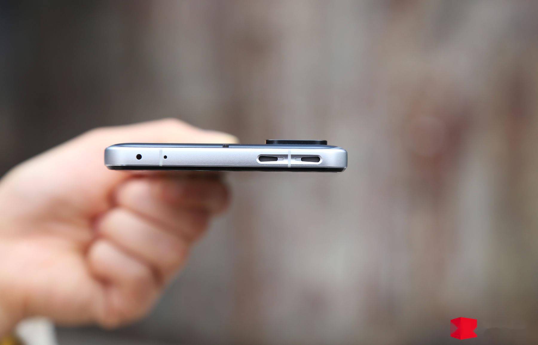 Redmi K50 电竞版评测：用料十足的骁龙 8 Gen 1 手机，能否成为「驯龙高手」？