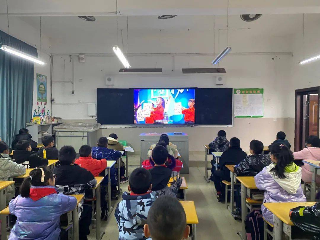 菁华小学▲实验小学春风拂面暖阳四溢2022年春季学期如期而至万般