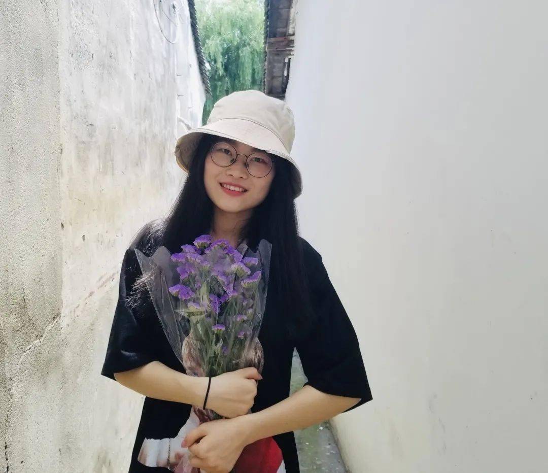 见习教师基本功大赛一等奖2021年上海市中小学(幼儿园)朱家角中学 邵