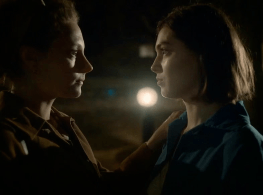 安妮·艾诺|当镜头对准女性的“十级疼痛”，会发生什么？