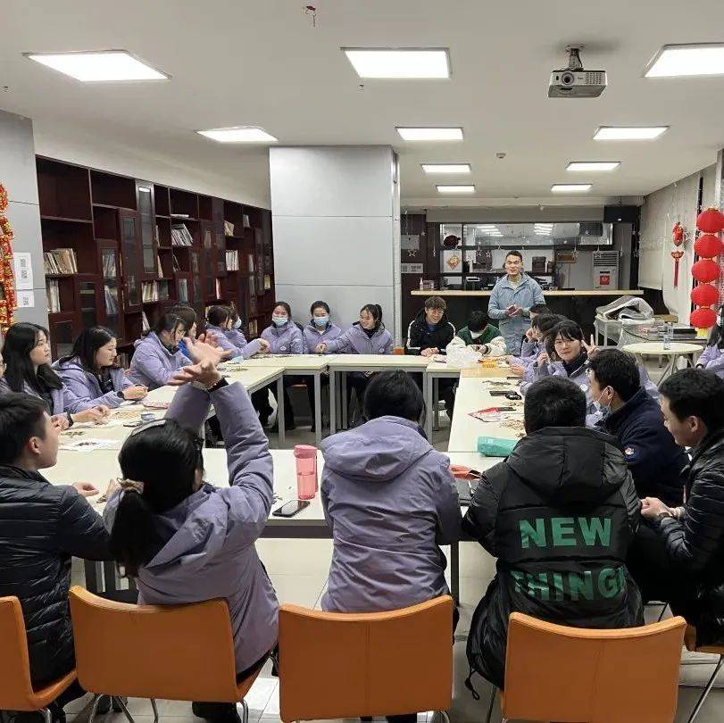 学习强谷丨前浪后浪亦师亦友 共创奇幻王国_上都_都是亦_自我介绍