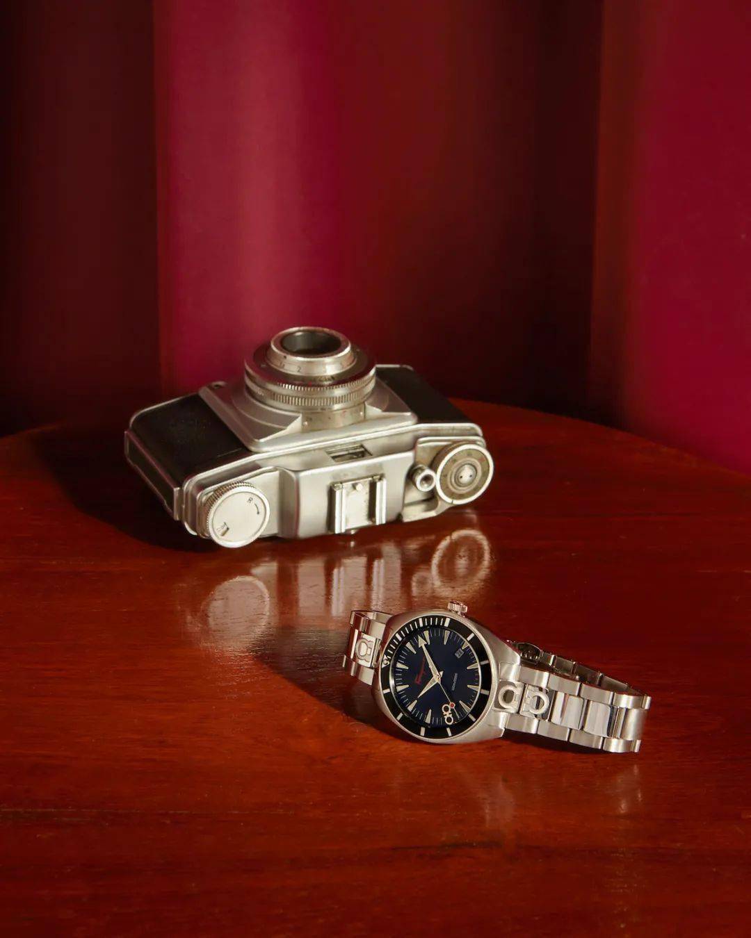 Kanye 的 Stem Player 播放器，首日销量突破 220 万美元