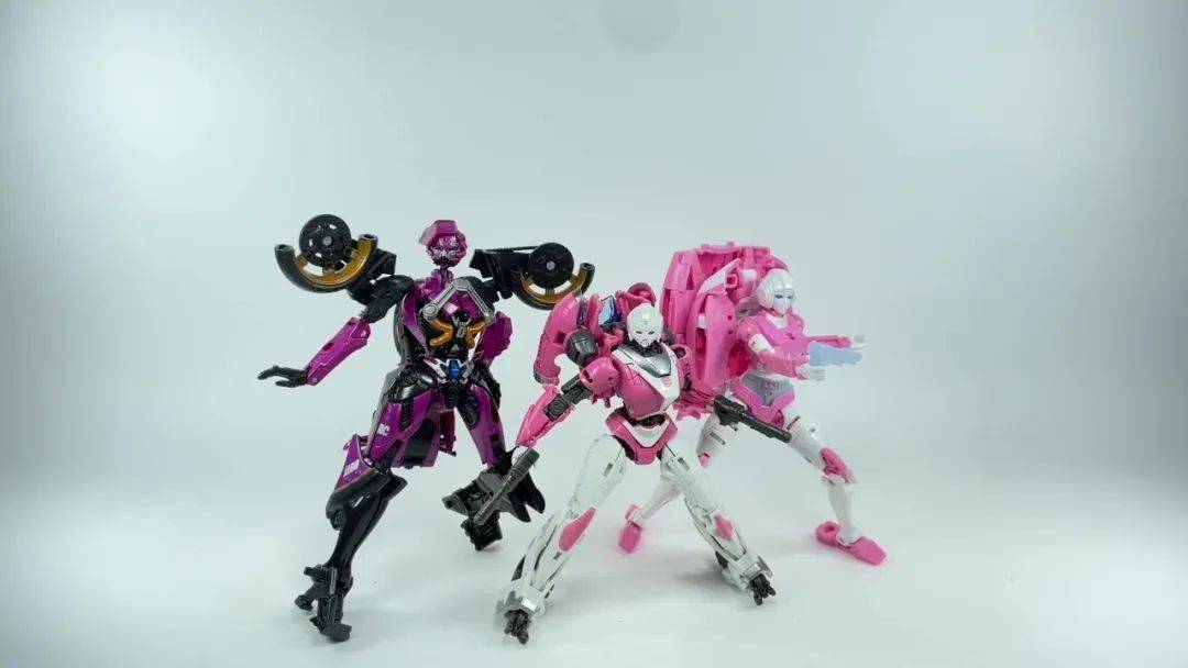 变形金刚ss系列外传版阿尔茜实物入手图集锦