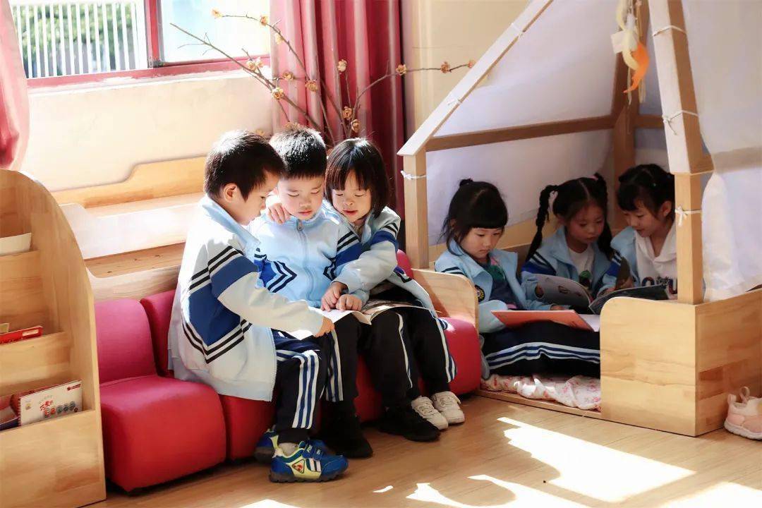 校园品牌特色展播91宜昌市桃花岭幼儿园以美育行以爱育人