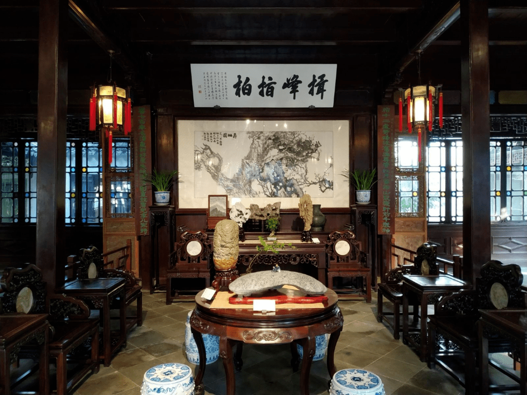 古代大户人家的客厅vs现代的绝美客厅_厅堂_红桥_板壁