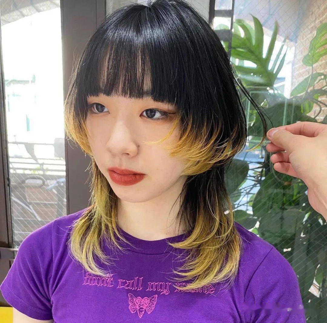 水母头染了潮色后颜值马上不一样