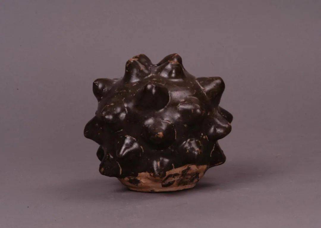 甘肃馆藏精品丨黑釉瓷火蒺藜