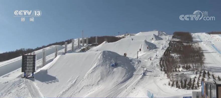 储雪八|一起向未来 | 云顶滑雪公园储雪八万方 赛道塑形基本完成