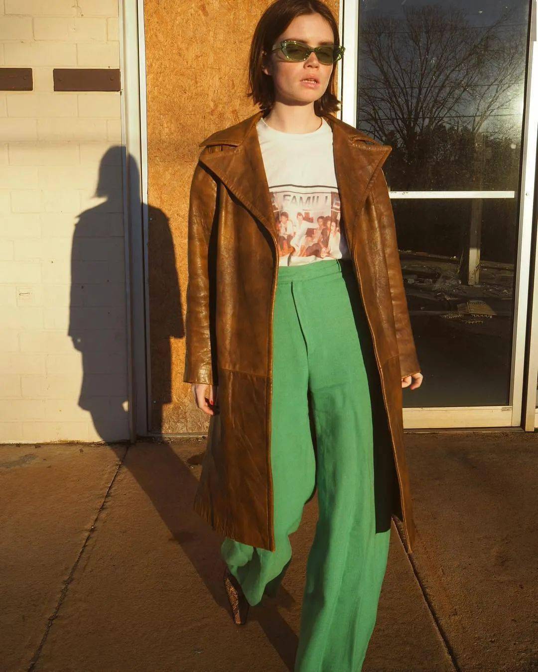 Calvin 黑白灰下岗了！2022春夏必穿蜂蜜绿！时髦高级，显白炸了！