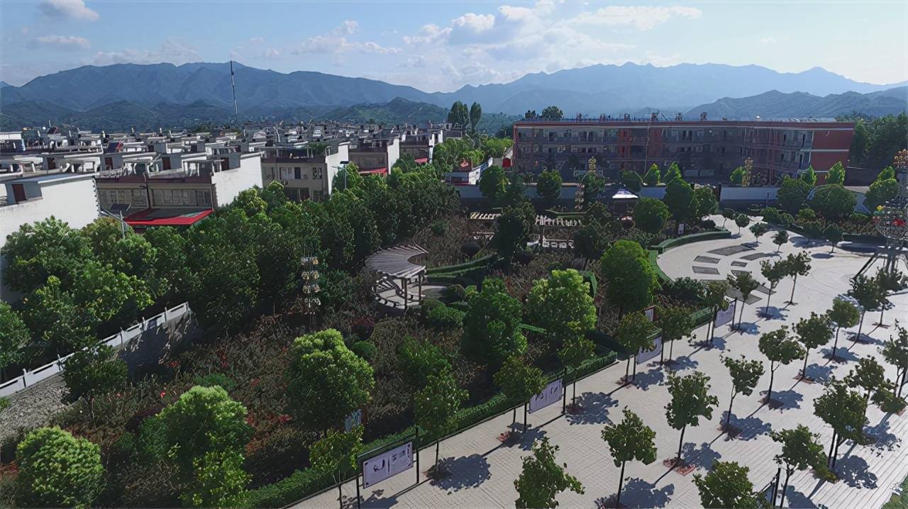 西峡县西坪镇公益岗安置为易地搬迁后续帮扶注入新活力