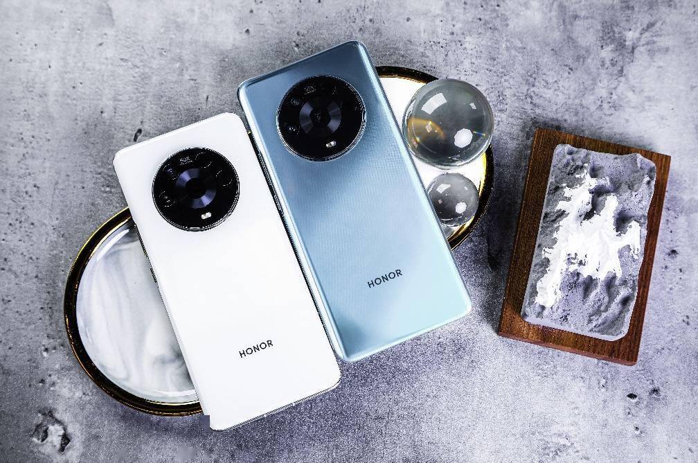 碾压iPhone13？荣耀Magic4全球首发，吹响海外市场“收割号”