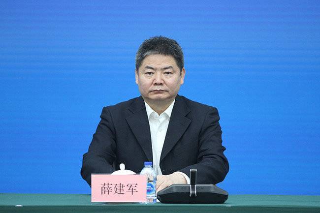 国家气象中心答封面新闻_薛建军_过程_源地