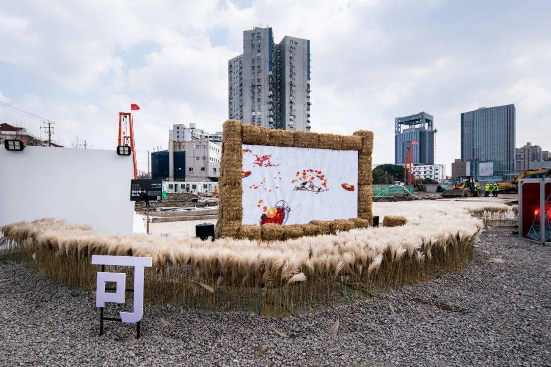 工地上的0号展览这个游戏艺术中心玩得也太野了7game