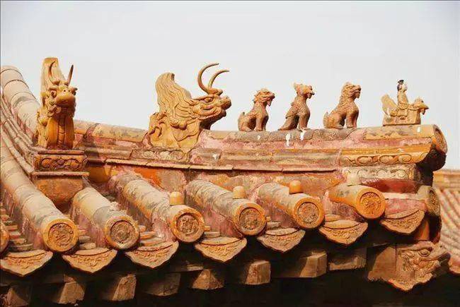 北京话“五脊六兽”到底是什么意思？_建筑_屋顶_俗语